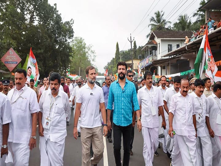 Rahul Gandhi Girl Gets Emotional meeting Bharat Jodo Yatra Congress MP Kerala social media viral Video Ramesh Pisharody 'Only Love': Girl Gets Emotional After Meeting Rahul Gandhi During Bharat Jodo Yatra, Congress Shares Video