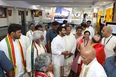 Jagan Tirumala Photos: తిరుమల పర్యటనలో సీఎం జగన్ బిజీబిజీ, పలు భవనాలు ప్రారంభం