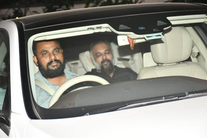 इसके बाद एक्टर ने एक के बाद एक कई फिल्मों में काम किया, जिसमें कई हिट और कई फ्ल़ॉप भी रहीं.