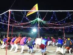 Navratri 2022: इंदौर सेंट्रल जेल में खेला गया डांडिया, नौ दिनों तक मां की अराधना में लीन रहेंगे कैदी, देखें तस्वीरें