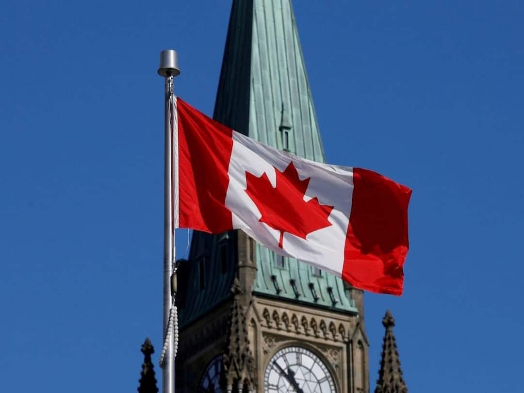 Landmine Threats Canada says don’t travel to areas in India bordering Pakistan Landmine Threats: 'ఇండియాలో ఆ రాష్ట్రాలకు వెళ్లొద్దు'- కెనడా ట్రావెల్ అడ్వైజరీ, భారత్ స్ట్రాంగ్ కౌంటర్!