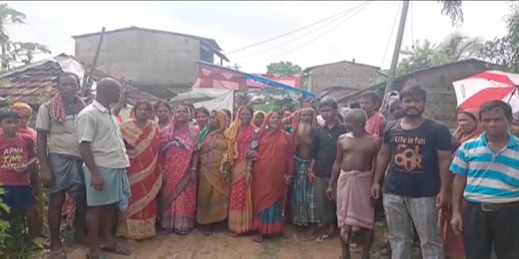 East Midnapore Rail police recover house wife s dead body Murder Case: গৃহবধূকে খুন করে রেললাইনে ফেলে দেওয়ার অভিযোগ, কাঠগড়ায় শ্বশুরবাড়ি