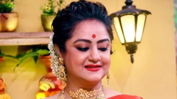 Sudipar Rannaghor: এই শো-এর সঞ্চালিকার ভূমিকায় রয়েছেন সুদীপা চট্টোপাধ্যায়। 'রান্নাঘর' শো -এর থেকে সঞ্চালিকাকে আলাদা করা কঠিন