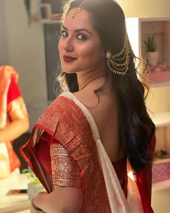 પૂજા બેનર્જીની દરેક સ્ટાઈલ તેના ચાહકોને ખૂબ જ પસંદ આવે છે