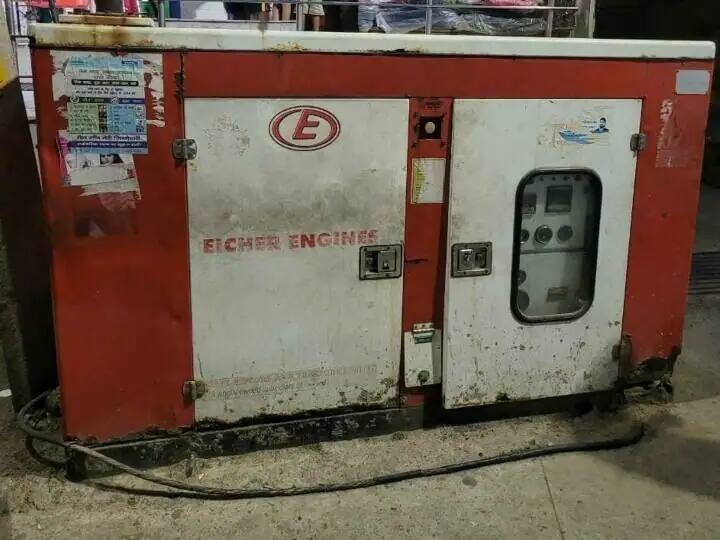 Chandigarh News: चंडीगढ़ नगर निगम नया जनरेटर खरीदने के बजाए शिफ्टिंग में खर्च कर रहा 5 लाख रुपये, जानें क्या है पूरा मामला Chandigarh MC spending 5 lakh in shifting generator new costs just as much Chandigarh News: चंडीगढ़ नगर निगम नया जनरेटर खरीदने के बजाए शिफ्टिंग में खर्च कर रहा 5 लाख रुपये, जानें क्या है पूरा मामला