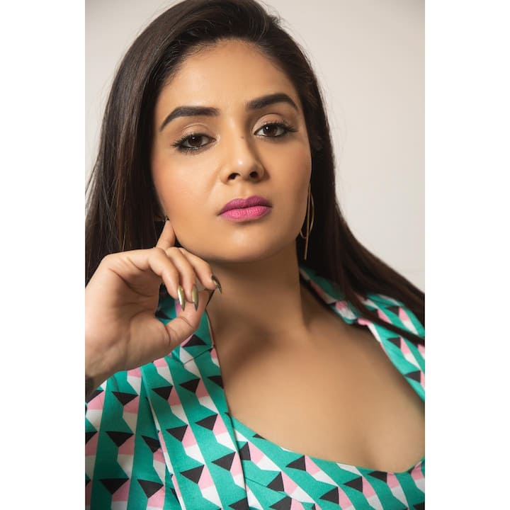 శ్రీముఖి లేటెస్ట్ ఫోటోస్. Image Credit: Sreemukhi/ Instagram