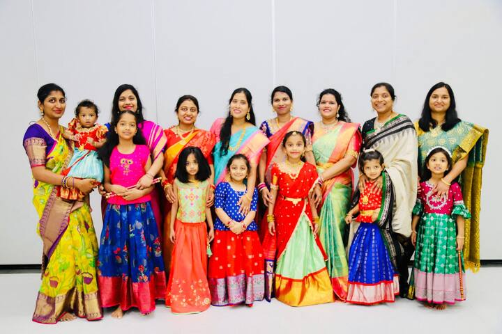 ఈ వేడుకకు ప్రవాస తెలంగాణ వాసులు, రెండు తెలుగు రాష్ట్రాల ప్రజలతోపాటు ఇతర రాష్ట్రాలకు చెందిన ప్రవాస భారతీయులు వేల సంఖ్యలో హాజరయ్యారు.