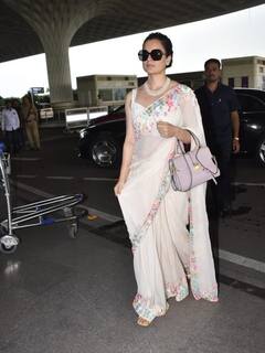 વ્હાઇટ સાડીમાં મુંબઇ એરપોર્ટ પર સ્પોર્ટ થઇ કંગના રનૌત