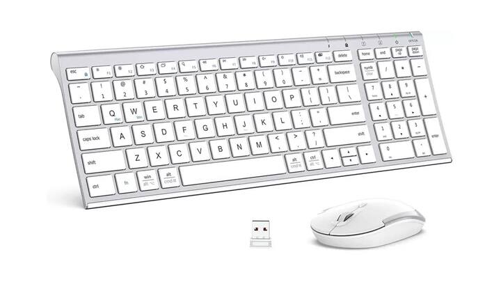 Wireless Keyboard And Mouse: ऑफिस में लैपटॉप पर टाइप करना मुश्किल हो जाता है. ऐसे में आपके बैग में रखा वायरलेस कीबोर्ड और माउस आपके काम के आसन बना सकता है. इसके साथ ही स्क्रीन को दूर करके भी काम किया जा सकेगा, जिससे आपको आंखों पर ज़्यादा प्रभाव नहीं पड़ेगा.