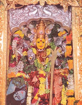 fifth day Of navaratri devi as lalitha tripura sundari devi ఐదవ రోజు లతితా త్రిపురసుందరీ దేవి, అమ్మవారికి అత్యంత ప్రీతికరమైన రోజు