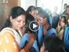 Bihar: स्कूल छोड़कर जाने लगीं मैडम तो गले से लिपटकर फूट-फूटकर रोने लगीं छात्राएं, बिहार के नवादा का VIDEO देखें