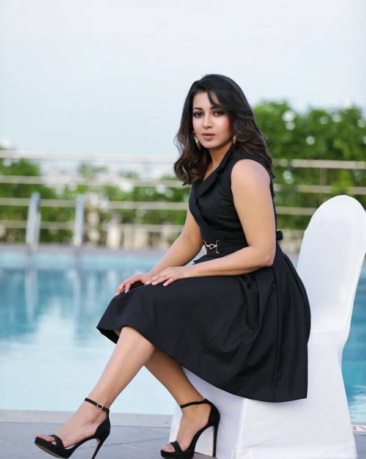 కేథరిన్ థ్రెసా (Image Credit/Catherinetresa Instagram)