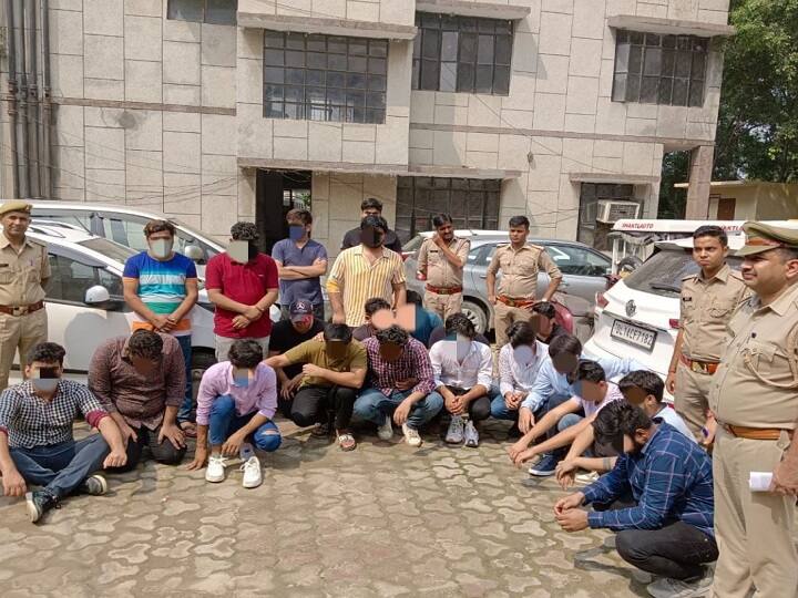 Ghaziabad Crime Police Arrested 21 Youths for Celebrate Birthday on Elevated Road Ghaziabad Crime: एलिवेटेड रोड पर हुड़दंग कर जन्मदिन का जश्न मना रहे थे दिल्ली के युवक, 21 गिरफ्तार