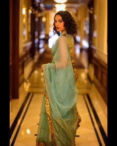 Shobhita Dhulipala: చారడేసి కళ్ళతో చూపుతిప్పుకోనివ్వని అందంతో శోభిత ధూళిపాళ