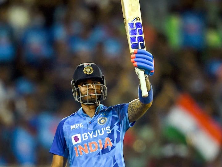 ICC T20I Rankings: Suryakumar Yadav closes in on No. 1 Mohammad Rizwan, Virat Kohli and Rohit Sharma slip ICC T20I Rankings: టీ20 ర్యాంకింగ్స్‌లో దూసుకుపోతున్న 'SKY'- అగ్రస్థానానికి ఒక్క అడుగు దూరంలో!