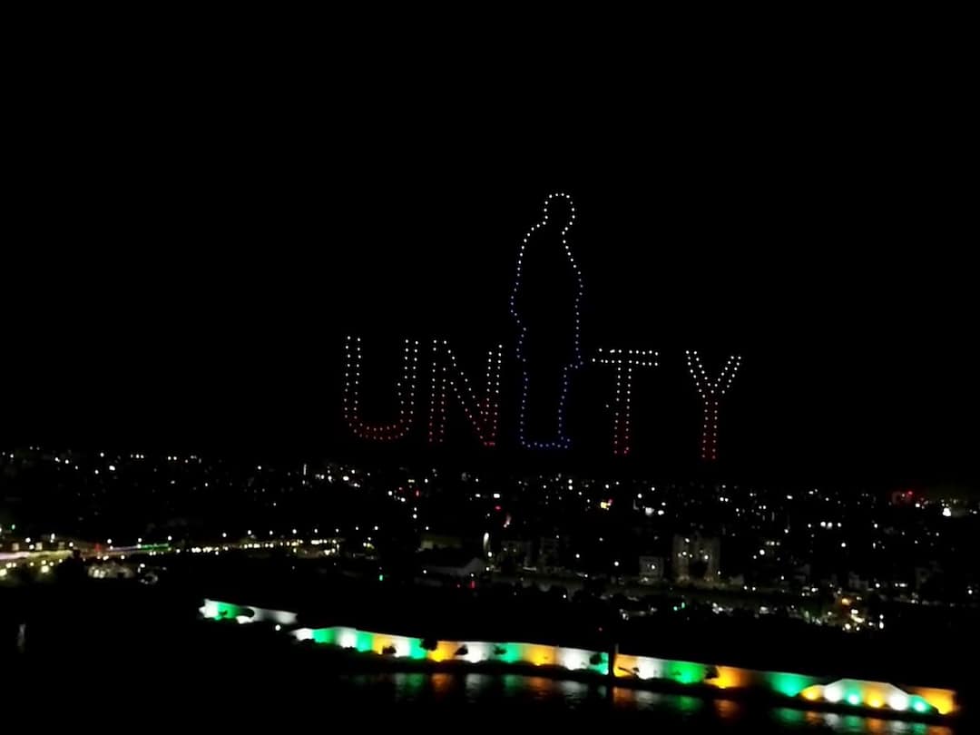 Drone Show in Ahmedabad: City ready for National Games Opening, PM Narendra Modi tweets video Drone Show: ఈ డ్రోన్ షో జిగేల్, జిగేల్! చూస్తే చూపు తిప్పుకోరు - ప్రధాని మోదీ ట్వీట్