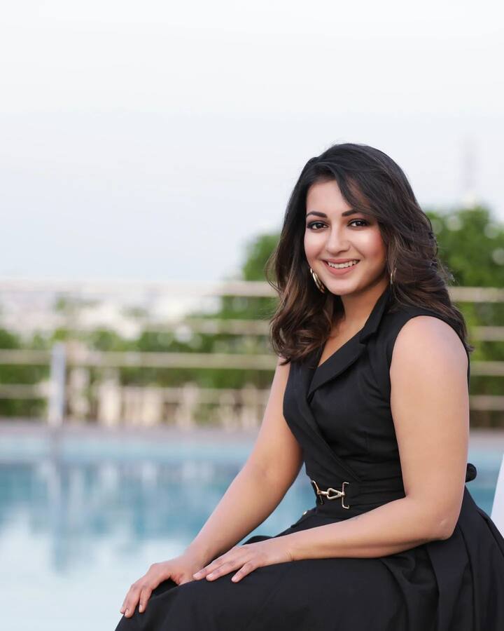 కేథరిన్ థ్రెసా (Image Credit/Catherinetresa Instagram)