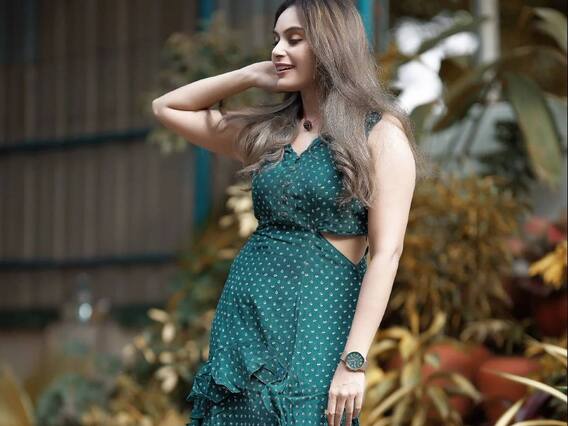 Actress Shrutika Arjun : அவள் உலக அழகியே! பச்சை நிற உடையில் நடிகை ஸ்ருத்திகா அர்ஜுன் லேட்டஸ்ட் புகைப்படங்கள்! Actress Shrutika Arjun : அவள் உலக அழகியே! பச்சை நிற உடையில் நடிகை ஸ்ருத்திகா அர்ஜுன் லேட்டஸ்ட் புகைப்படங்கள்!
