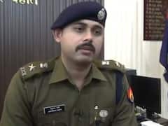 कानपुर के गर्ल्स हॉस्टल में लड़कियों के नहाने का वीडियो बनाते पकड़ा गया सफाईकर्मी, हंगामे के बाद गिरफ्तार