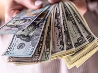Rupee At All Time Low: રૂપિયામાં ફરી ઐતિહાસિક ઘટાડો, પ્રથમ વખત ડોલર સામે 83.08 ના નવા રેકોર્ડ નીચા સ્તરે પહોંચ્યો
