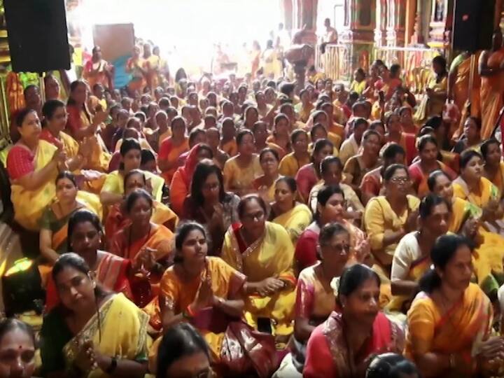 शिंदे गटाकडून आज संध्याकाळी आरती करण्यात येणार आहे.