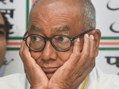 Photos: कांग्रेस अध्यक्ष पद की रेस में शामिल हुए दिग्विजय सिंह, नामांकन फॉर्म लिया, देखिए तस्वीरें