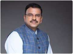 నటుడిగా సీబీఐ మాజీ జేడీ లక్ష్మీ నారాయణ, సినిమాల్లో తొలి అడుగు