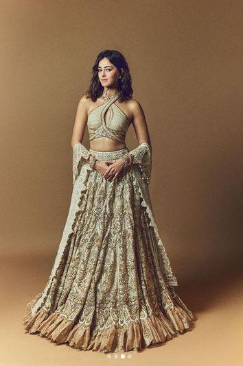 ਅਨੰਨਿਆ ਪਾਂਡੇ ਦੀਆਂ ਤਾਜ਼ਾ ਤਸਵੀਰਾਂ, ਜਿਨ੍ਹਾਂ ਦਾ ਜ਼ਿਕਰ ਕੀਤਾ ਜਾ ਰਿਹਾ ਹੈ, ਨੂੰ ਅਦਾਕਾਰਾ ਨੇ ਆਪਣੇ ਅਧਿਕਾਰਤ ਇੰਸਟਾਗ੍ਰਾਮ ਹੈਂਡਲ 'ਤੇ ਸ਼ੇਅਰ ਕੀਤਾ ਹੈ।