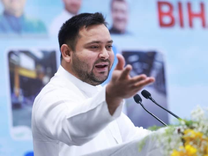 Bihar Politics: Will Tejashwi Yadav become BIhar CM in 2023 know what he said on Jagdanand Singh statement Bihar Politics: सीएम पद को लेकर तेजस्वी यादव ने तोड़ी चुप्पी, बताई क्या है इच्छा, नीतीश कुमार को लेकर बड़ा बयान