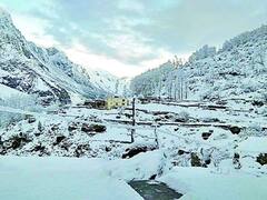 बर्फ से ढके खूबसूरत शिंकुला दर्रे के लिए शुरू हुई डीलक्‍स बस सेवा, जानिए कितना है किराया