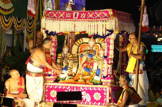 Tirumala Bramhotsavalu : కన్నులపండుగగా తిరుమల శ్రీవారి బ్రహ్మోత్సాలు | DNN | ABP Desam