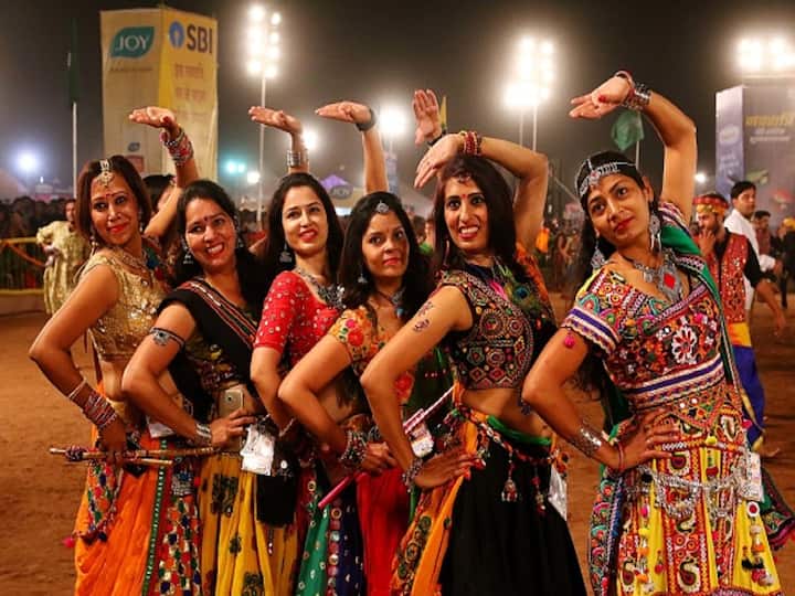 Navratri 2022 Check Out Garba Outfit Trend Of The Season Navratri 2022: Confused To Select Garba Outfit? Check Out The Trend Of The Season!