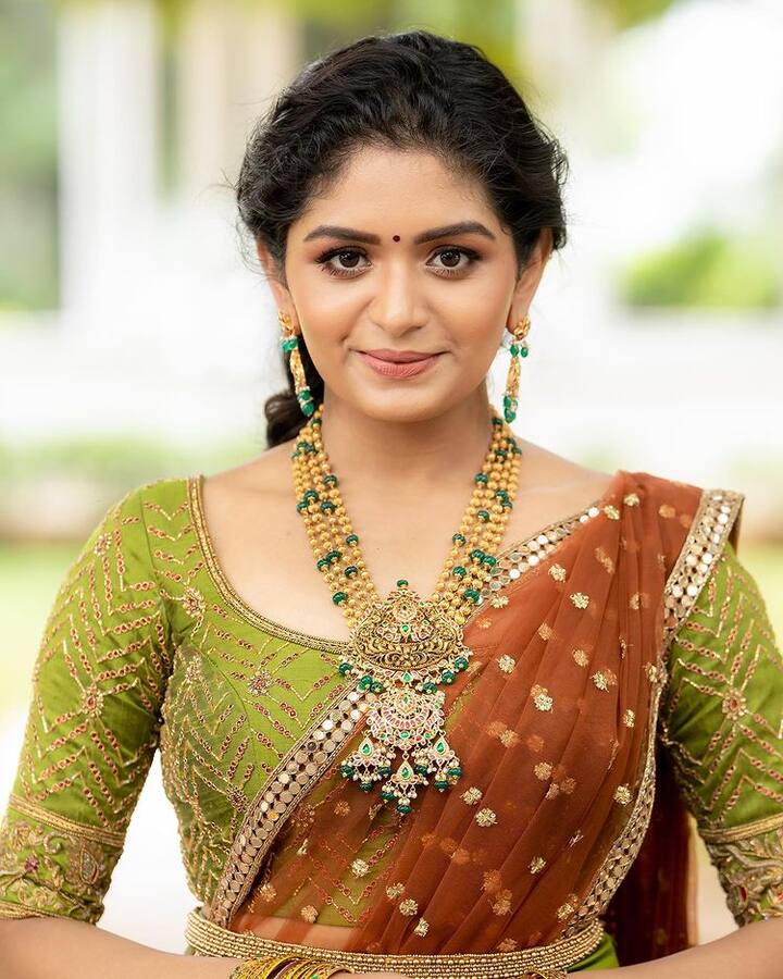 புள்ளை நூறுதான் நான் பெத்து போடவா கொடை சாஞ்சேனே….. கொம்பன் நான்தானேஅ