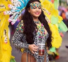 ਕ੍ਰਿਸ ਗੇਲ ਦੀ ਪਤਨੀ ਨਤਾਸ਼ਾ ਹੈ ਡਿਜ਼ਾਈਨਰ ਤੇ ਮਾਡਲ, ਜੀਉਂਦੀ ਹੈ ਸ਼ਾਹੀ ਜ਼ਿੰਦਗੀ, ਵੇਖੋ ਤਸਵੀਰਾਂ