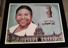 In Pics : नवरात्रीनिमित्त कर्तृत्ववान महिलांची अनोखी रांगोळी साकारली; भारतकन्यांना अनोखा सलाम