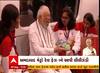 PM મોદીએ મેટ્રો ટ્રેનને લીલી ઝંડી આપ્યા પછી મેટ્રો ટ્રેનમાં કરી મુસાફરી, જુઓ વીડિયો