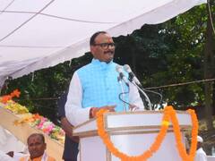 कुशीनगर पहुंचे डिप्टी CM ब्रजेश पाठक को निरक्षण के दौरान मिली कई खामियां, दिए जांच के आदेश