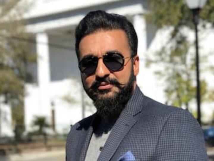 Raj kundra to star in film based on his arrest in pornography case Raj kundra: पॉर्नोग्राफी प्रकरणात अडकलेल्या राज कुंद्राच्या आयुष्यावर बायोपिक; स्वतःच साकारणार भूमिका