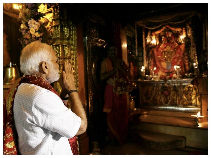 Gujarat: PM Modi Visits Ambaji Temple, Performs 'Maha Aarti' At Gabbar Tirth. Watch Video Gujarat: PM Modi Visits Ambaji Temple, Performs 'Maha Aarti' At Gabbar Tirth. Watch Video