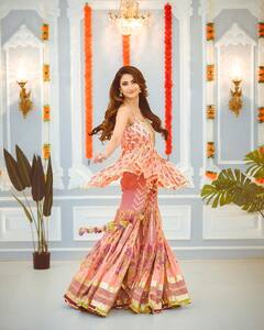 PHOTO: श्वेता तिवारीच्या लेकीचा बोल्ड अंदाज; पाहा ग्लॅमरस फोटो!