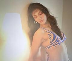 Nusrat Pics: એક્ટ્રેસ નુસરત જહાંએ શેર કર્યા પોતાના નવા બિકીની પિક્સ, ઇન્ટરનેટ પર મચી ધમાલ, જુઓ..........