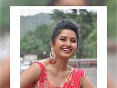 PHOTO : ‘टूथपेस्टच्या जाहिरातीसाठी मॉडेलिंग वगैरे केलं का?’ प्राजक्ता माळीच्या फोटोंवर चाहत्यांच्या भन्नाट कमेंट्स!