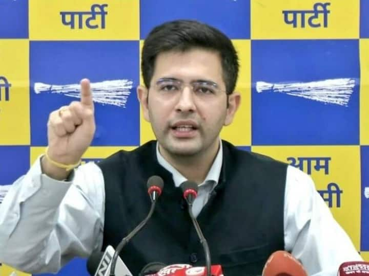 Raghav Chadha slams rahul gandhi ਰਾਘਵ ਚੱਢਾ ਨੇ ਰਾਹੁਲ ਗਾਂਧੀ 'ਤੇ ਸਾਧਿਆ ਨਿਸ਼ਾਨਾ - 'ਕਾਂਗਰਸ ਫਿਰ ਤੋਂ ਤੁਹਾਨੂੰ ਬ੍ਰਾਂਡ ਬਣਾਉਣ ਦੀ ਕੋਸ਼ਿਸ਼ ਕਰ ਰਹੀ ਹੈ, ਪਰ ਫਿਰ ਤੋਂ ਅਸਫਲ ਹੋਵੇਗੀ'