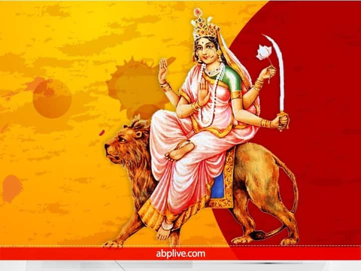 Shardiya Navratri 2022 Day 6 Maa Katyayni Puja Vidhi Upay Bhog Color flower Mantra benefit for marriage Navratri 2022 Day 6 Puja: मां कात्यायनी का आज ऐसे करें पूजन, जानें छठवें दिन का शुभ रंग, भोग, मंत्र और पूजा विधि