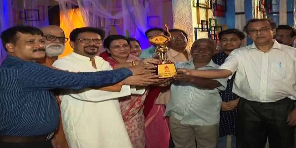 ABP Ananda 'jury award' to recognize industrial and cultural excellence in durga puja pandals Durga Puja 2022: শিল্প উত্‍কর্ষের ছোঁয়া মণ্ডপে মণ্ডপে, স্বীকৃতি দিতে এবিপি আনন্দর 'বিশেষ সম্মান'