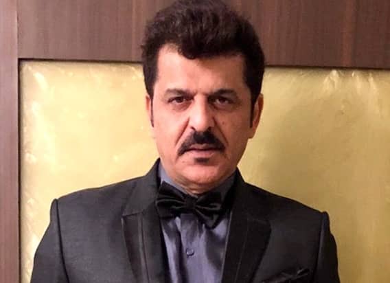 Rajesh Khattar कैसे करते हैं Iron Man की Dubbing, बेटे Ishaan को फिल्मों पर दी कौन सी Advice? | ENT LIVE