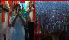 PM મોદીએ ઘુંટણીયે બેસીને રાજસ્થાનની ધરાને કર્યા નમન, જનતાને શું કર્યો વાયદો?