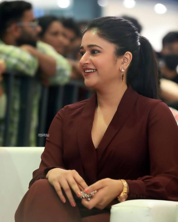 நீப்போடுப்போடு சக்கப்போடு
