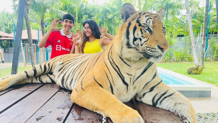 ప్రియా ప్రకాష్ వారియర్ -Image credit: Priya Prakash Varrier/Instagram