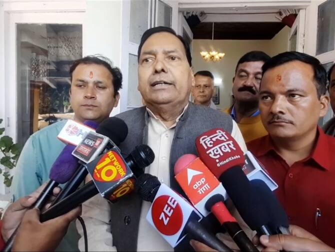 Almora News Cabinet Minister Chandan Ram Das Told Road Safety The Priority Of The Government ANN | Almora News: अल्मोड़ा पहुंचे कैबिनेट मंत्री चंदन राम दास ने सड़क सुरक्षा को बताया सरकार